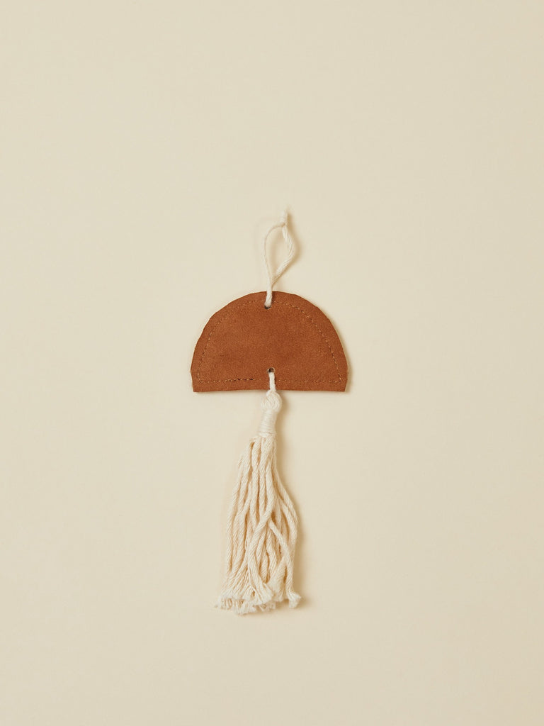 Brown Woven Tassel Hanging Décor
