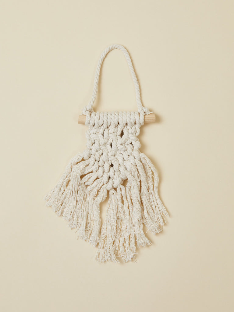 Mini Macramé Wall Hanging Décor